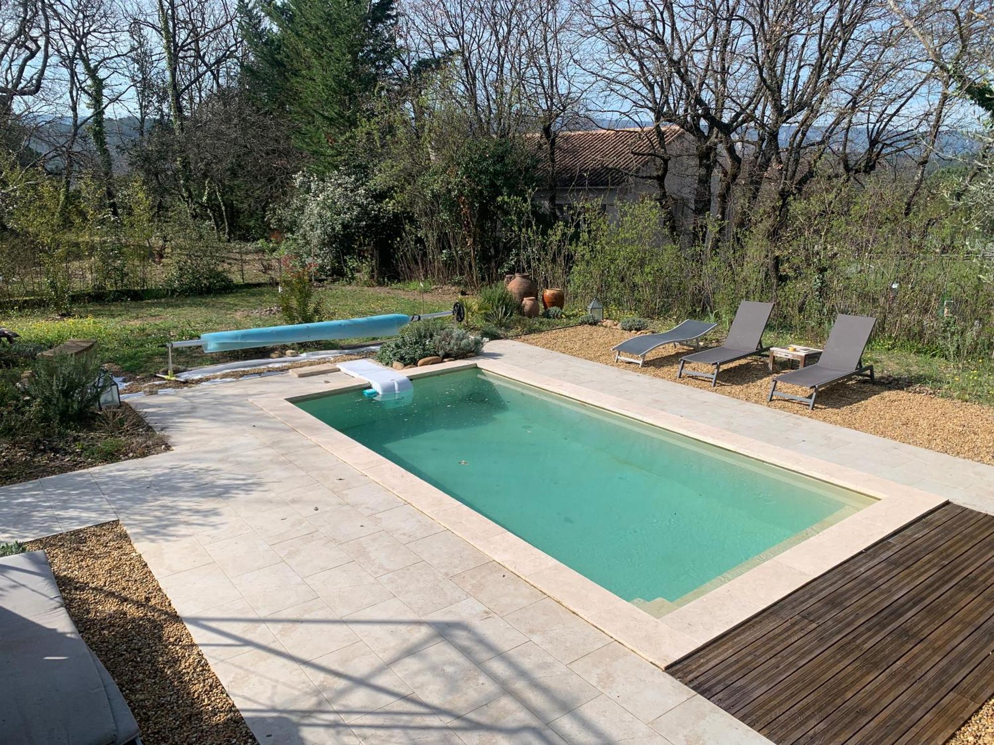 Charmante maisonnette indépendante à Goult en Luberon Extérieur photo