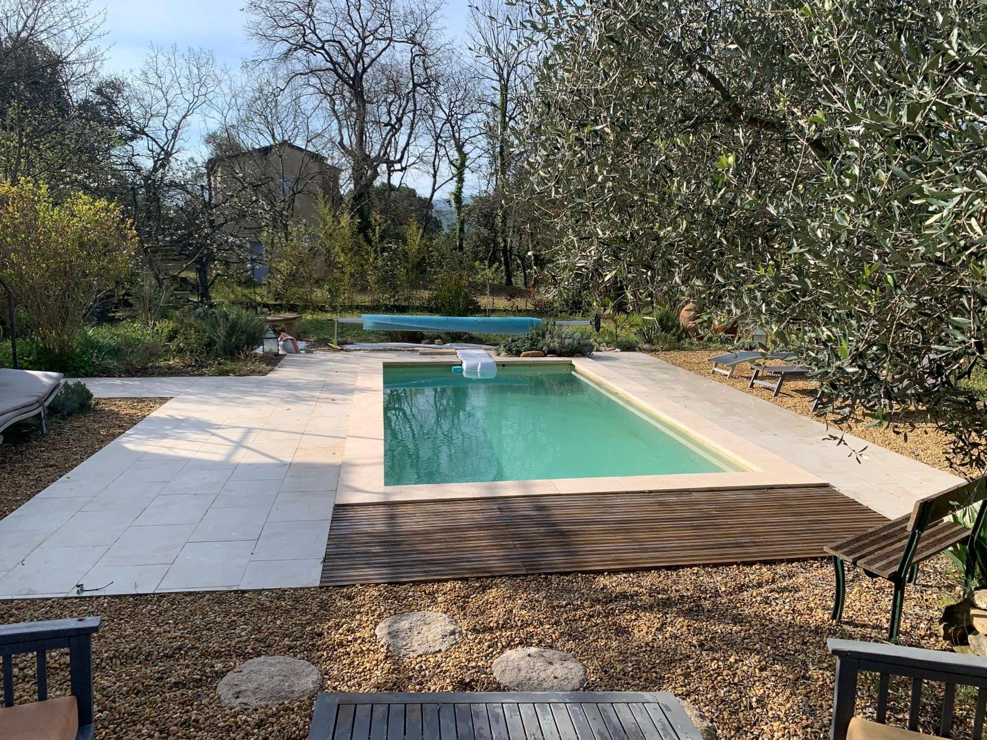 Charmante maisonnette indépendante à Goult en Luberon Extérieur photo