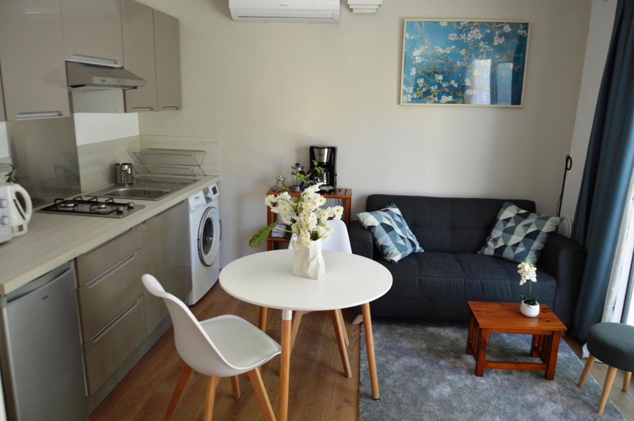 Charmante maisonnette indépendante à Goult en Luberon Extérieur photo