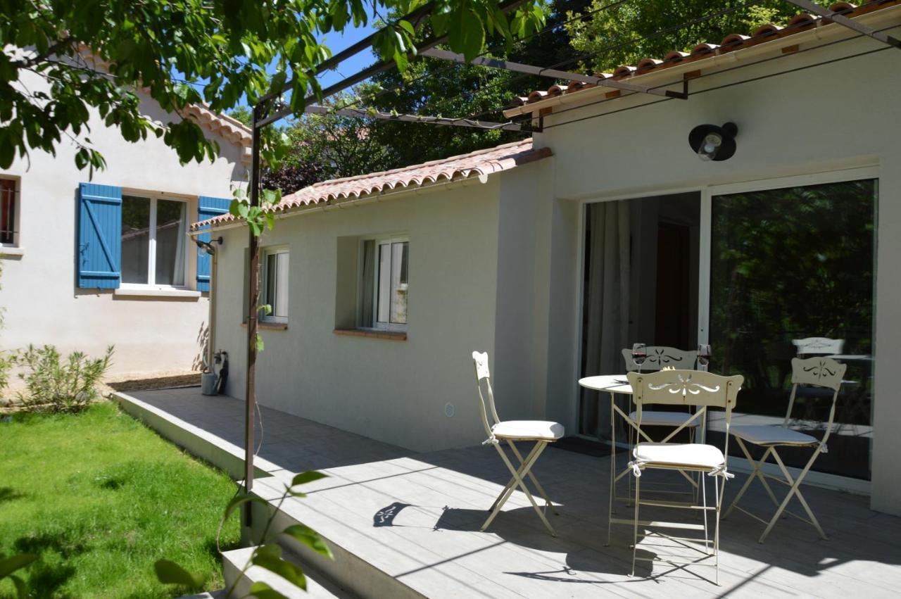 Charmante maisonnette indépendante à Goult en Luberon Extérieur photo